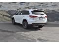 2018 Blizzard White Pearl Toyota Highlander LE AWD  photo #3