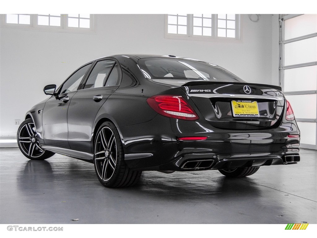 2018 E AMG 63 S 4Matic - Obsidian Black Metallic / Black photo #10