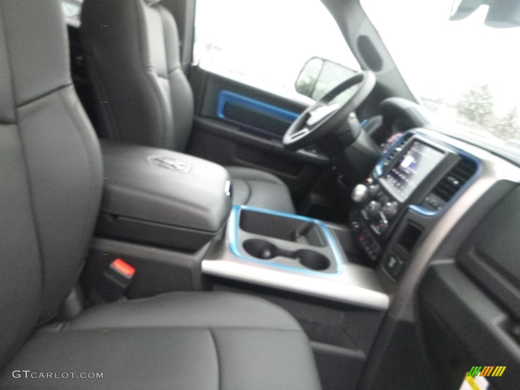 2018 1500 Sport Crew Cab 4x4 - Hydro Blue Pearl / Black photo #10