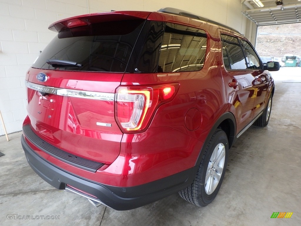 2018 Explorer XLT 4WD - Ruby Red / Ebony Black photo #2