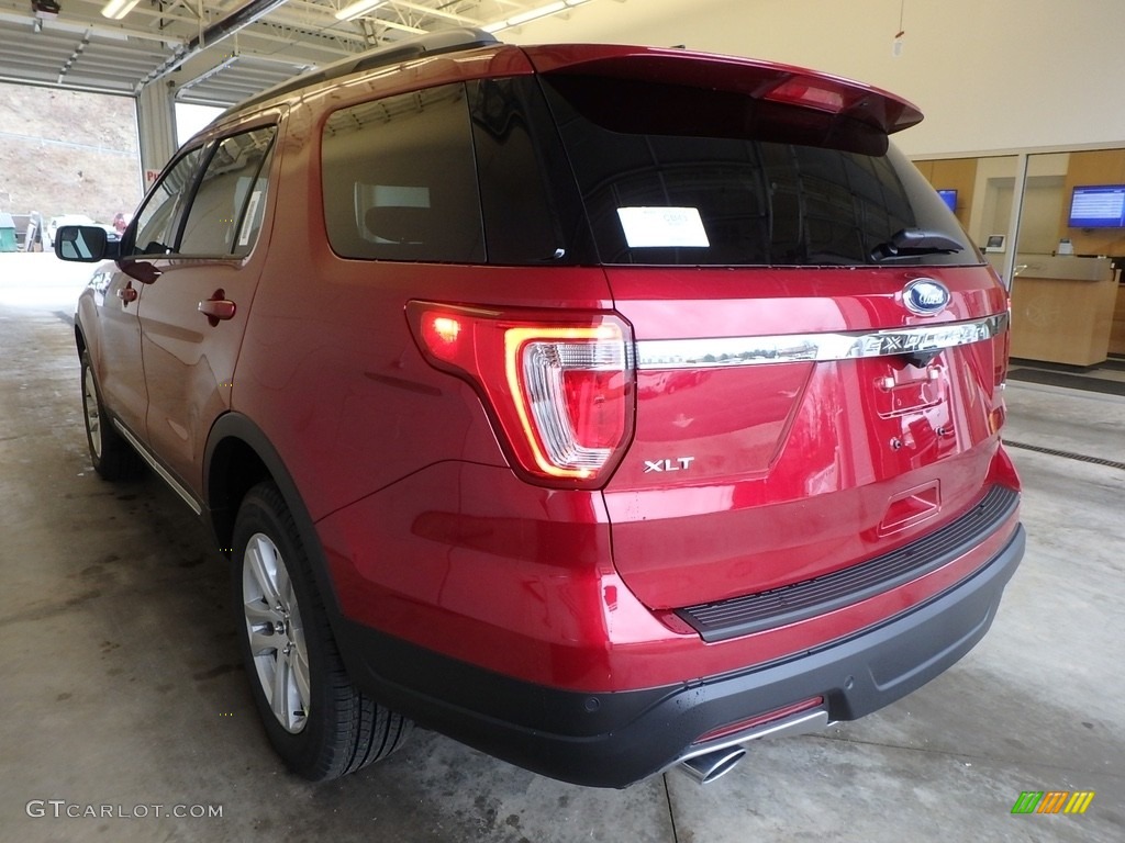 2018 Explorer XLT 4WD - Ruby Red / Ebony Black photo #3