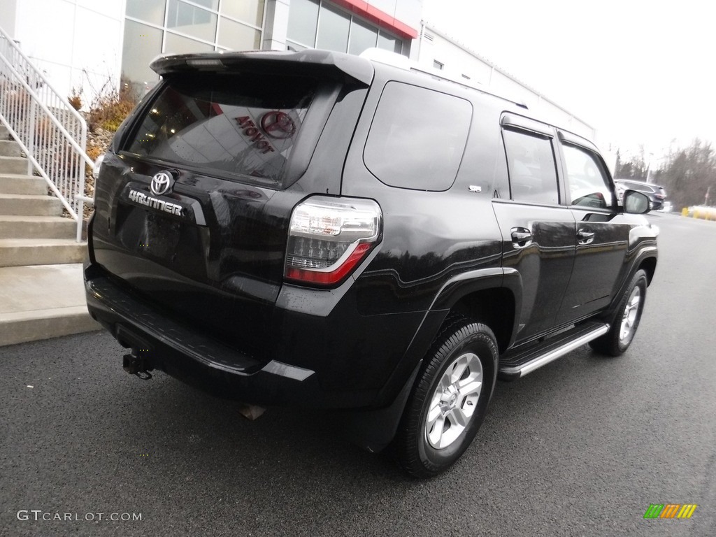 2015 4Runner SR5 Premium 4x4 - Attitude Black / Sand Beige photo #12