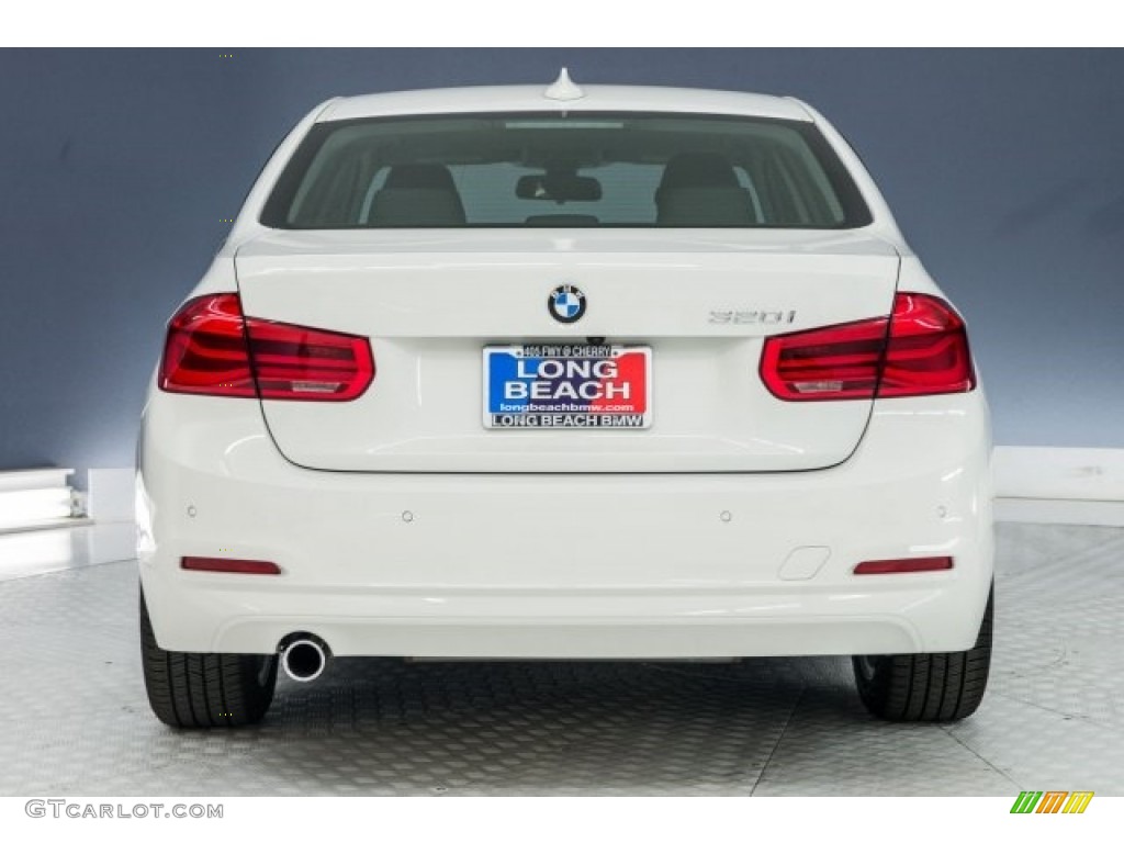 2018 3 Series 320i Sedan - Alpine White / Black photo #3