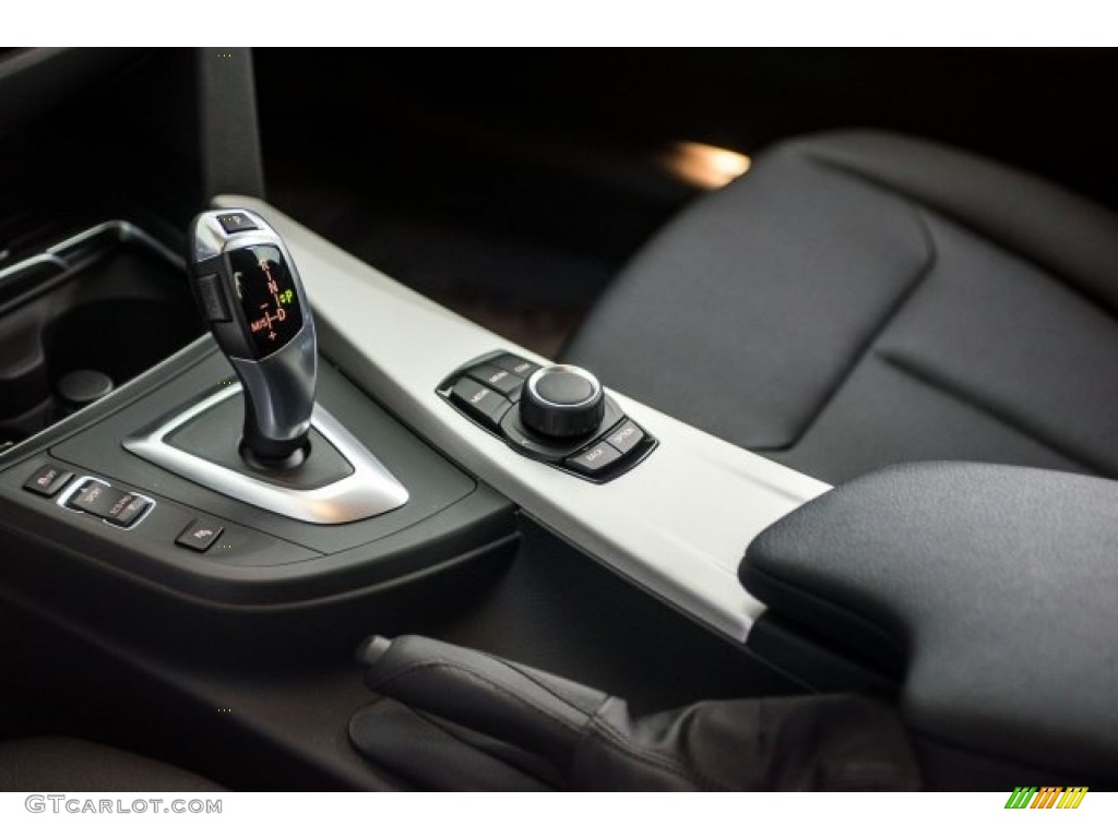 2018 3 Series 320i Sedan - Alpine White / Black photo #7