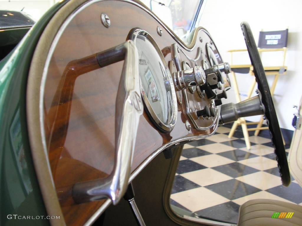 1948 MG TC Roadster Tan Dashboard Photo #12550935