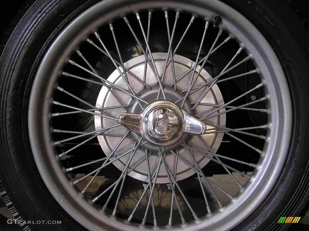 1948 MG TC Roadster Wheel Photos
