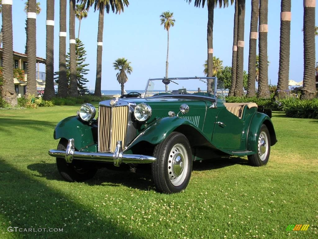 Green 1952 MG TD Roadster Exterior Photo #12551025