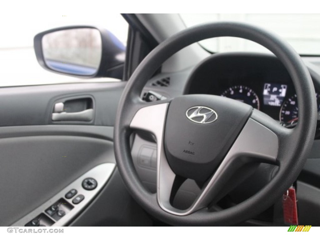 2016 Accent SE Sedan - Pacific Blue / Gray photo #25
