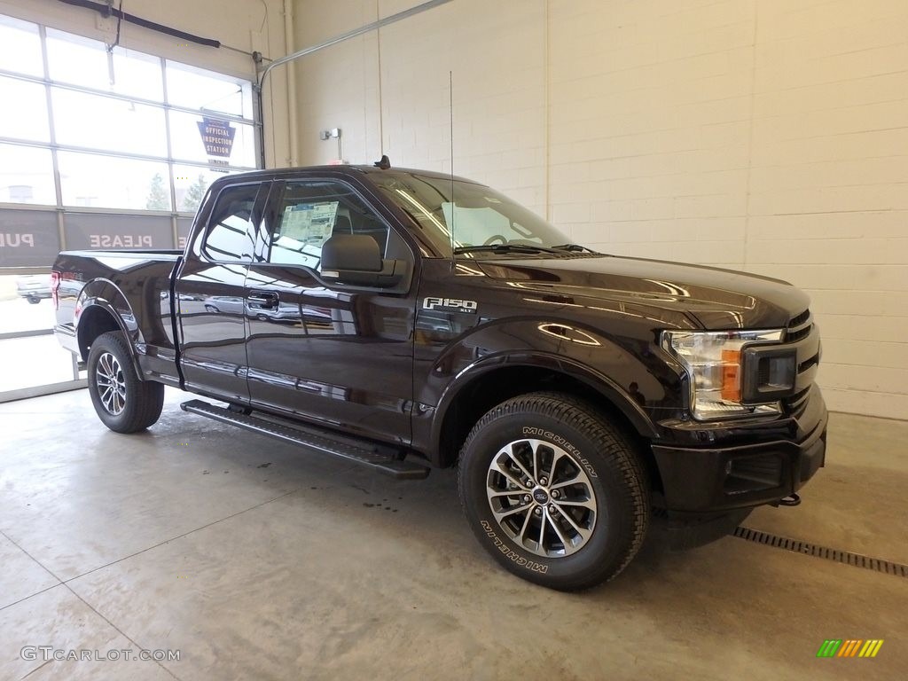 2018 F150 XLT SuperCab 4x4 - Ingot Silver / Black photo #1