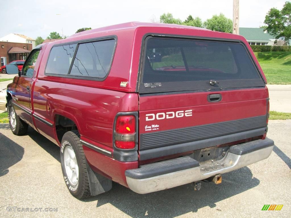 1996 Ram 1500 SLT Regular Cab - Colorado Red / Gray photo #2