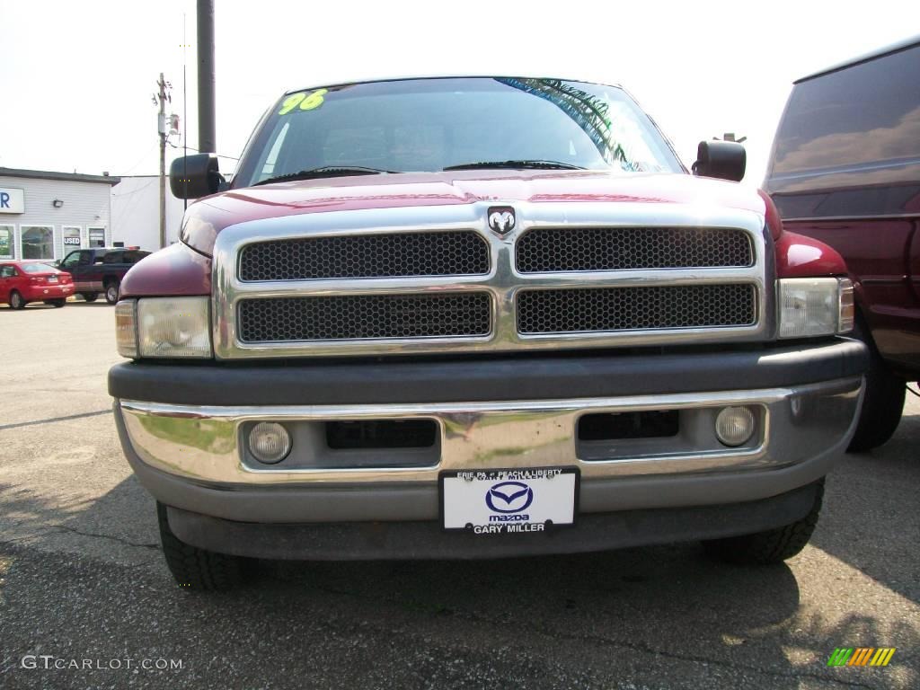 1996 Ram 1500 SLT Regular Cab - Colorado Red / Gray photo #8