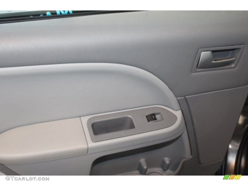 2006 Five Hundred SE - Dark Shadow Grey Metallic / Pebble Beige photo #28