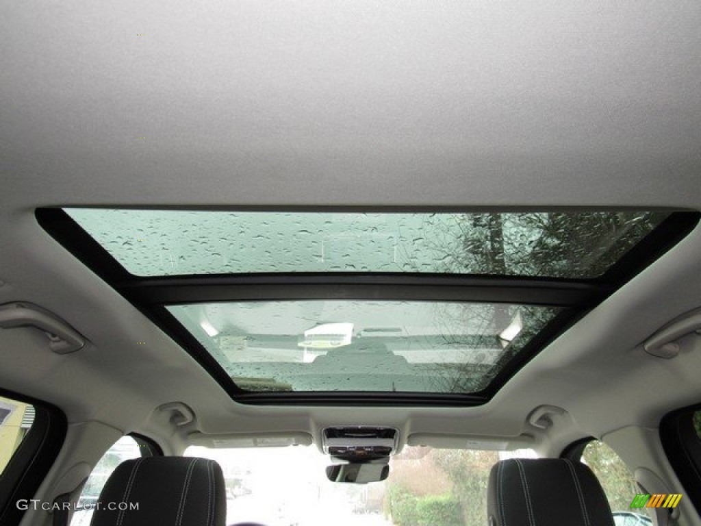 2018 Range Rover Velar S - Silicon Silver Metallic / Ebony photo #18