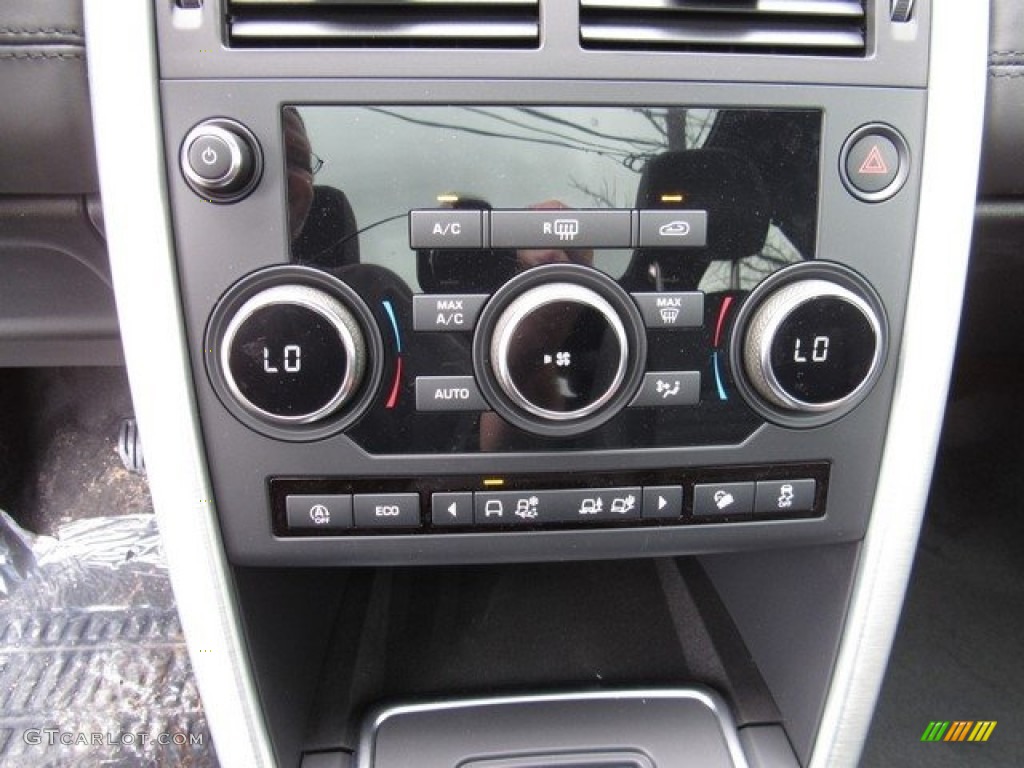 2018 Land Rover Discovery Sport HSE Luxury Controls Photos