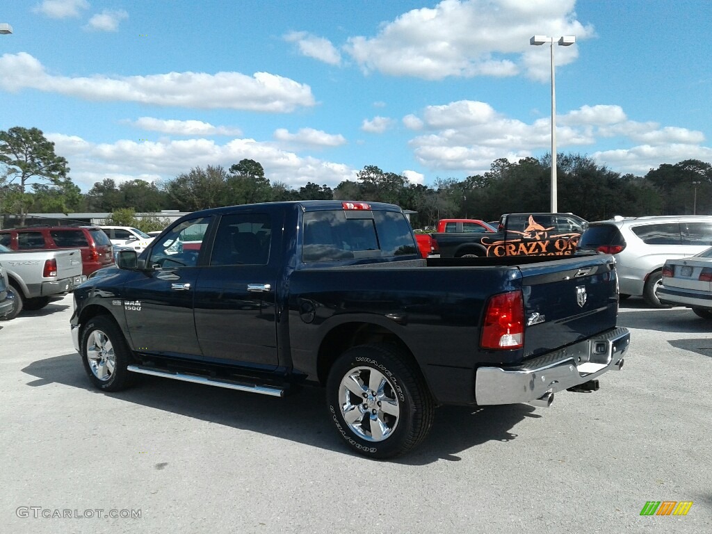 2018 1500 Big Horn Crew Cab - True Blue Pearl / Black/Diesel Gray photo #4