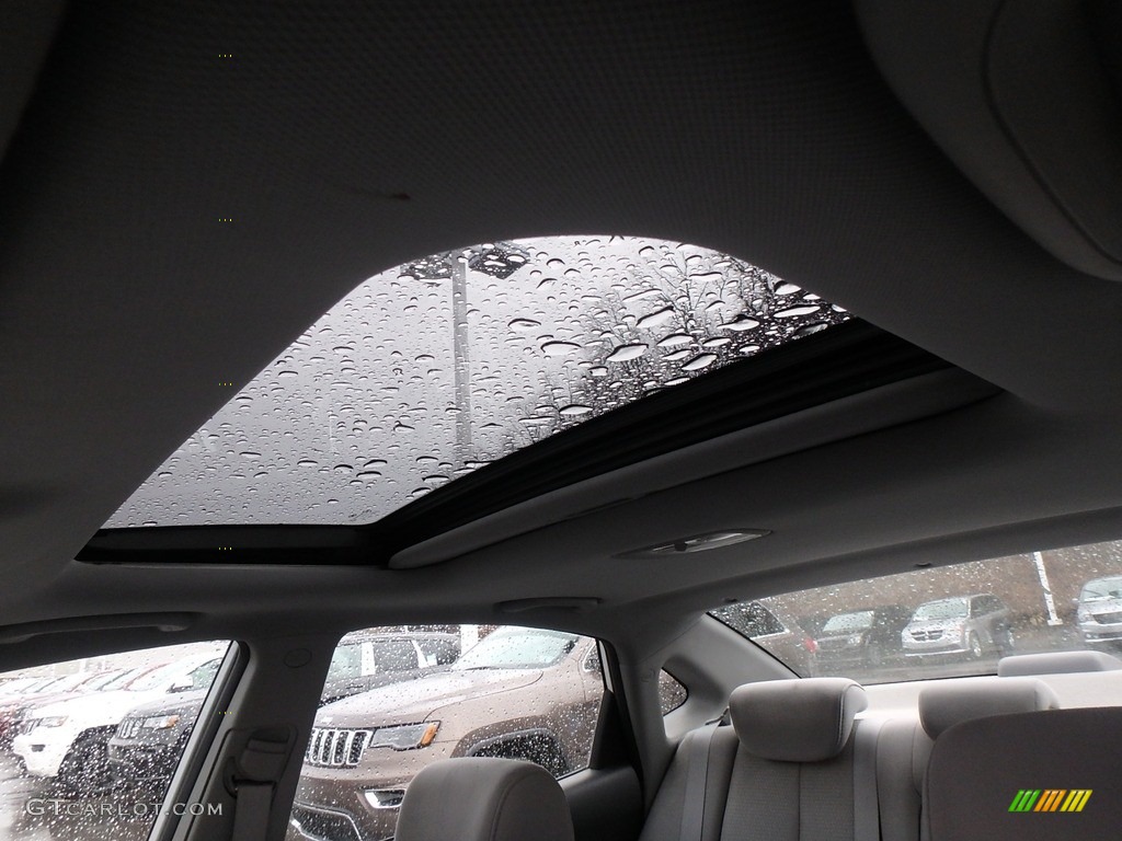2007 Elantra GLS Sedan - Captiva White / Gray photo #17