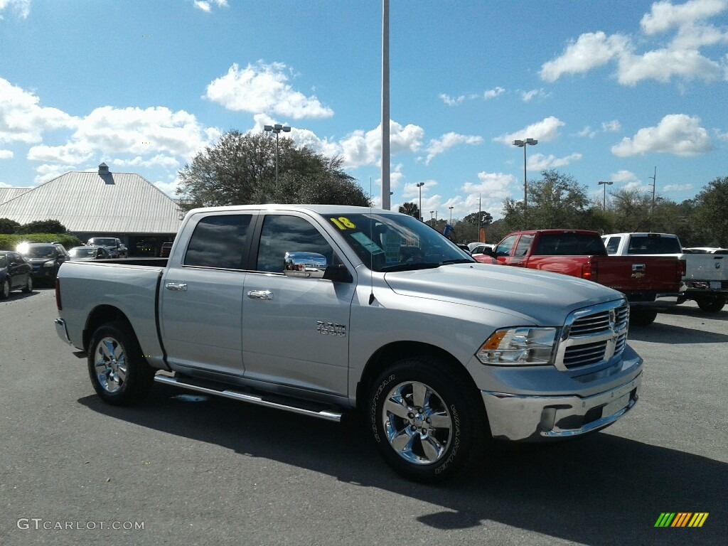 2018 1500 Big Horn Crew Cab - Bright Silver Metallic / Black/Diesel Gray photo #7