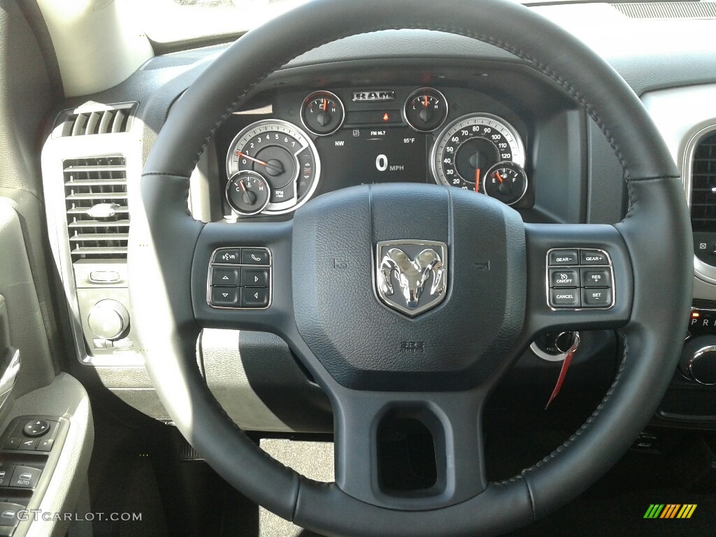 2018 1500 Big Horn Crew Cab - Bright Silver Metallic / Black/Diesel Gray photo #15