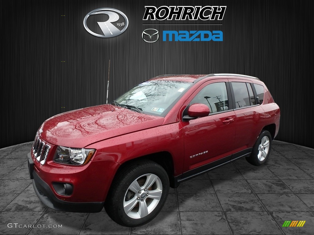 2016 Compass Latitude 4x4 - Deep Cherry Red Crystal Pearl / Light Pebble Beige/Dark Slate Gray photo #3