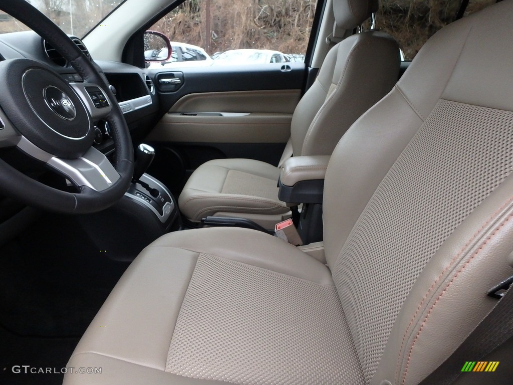 2016 Compass Latitude 4x4 - Deep Cherry Red Crystal Pearl / Light Pebble Beige/Dark Slate Gray photo #6