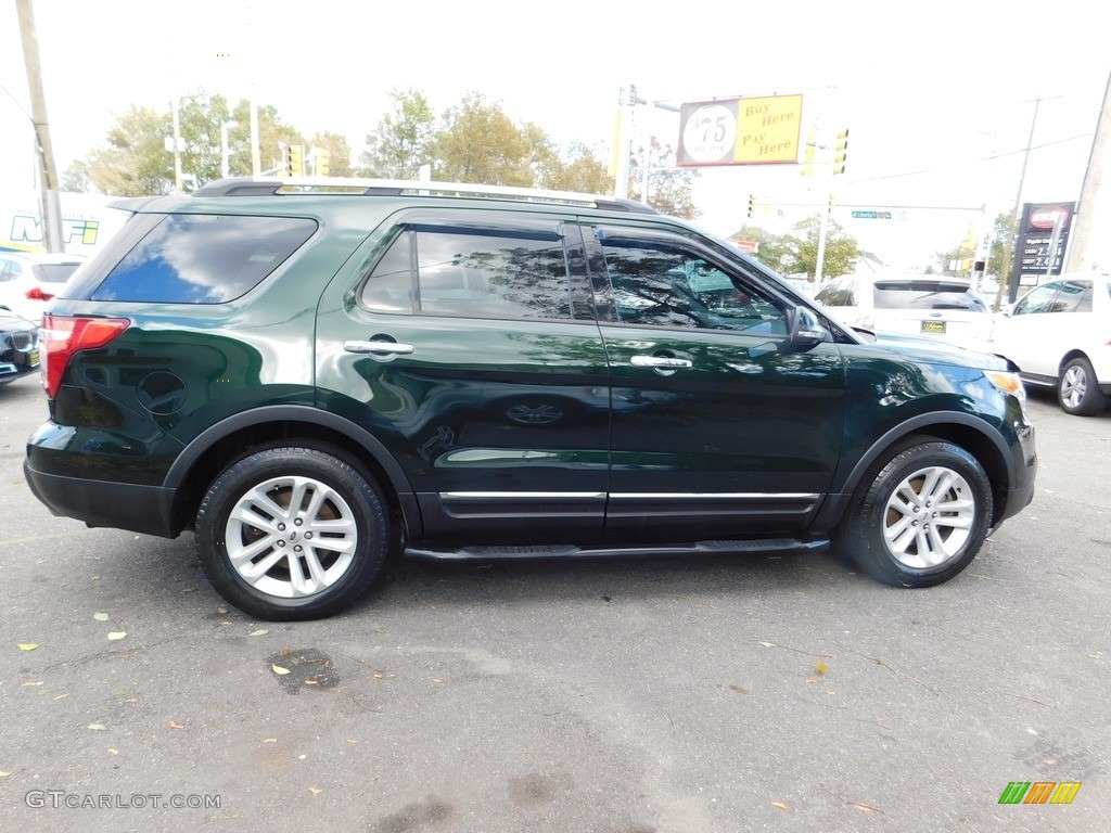 2013 Explorer XLT 4WD - Green Gem Metallic / Medium Light Stone photo #4