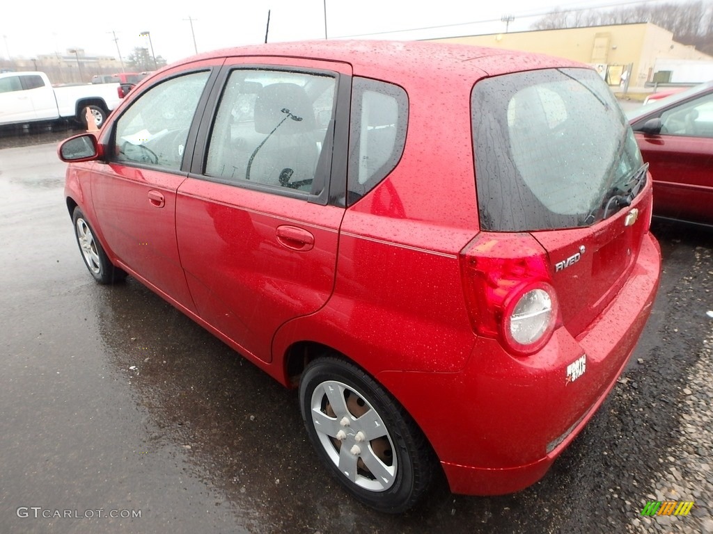 2010 Aveo Aveo5 LT - Sport Red / Charcoal photo #2