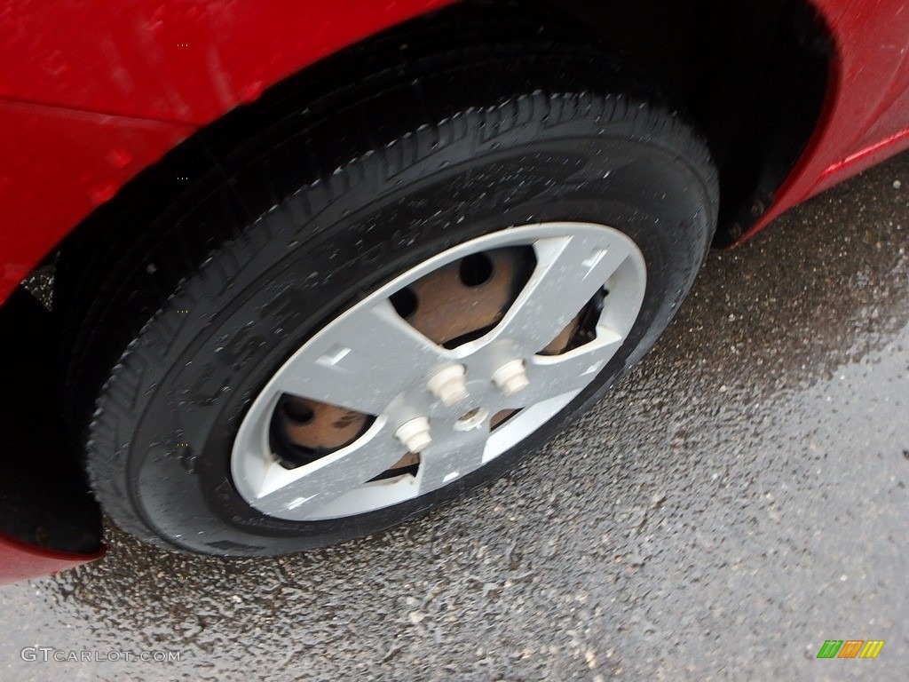 2010 Aveo Aveo5 LT - Sport Red / Charcoal photo #7