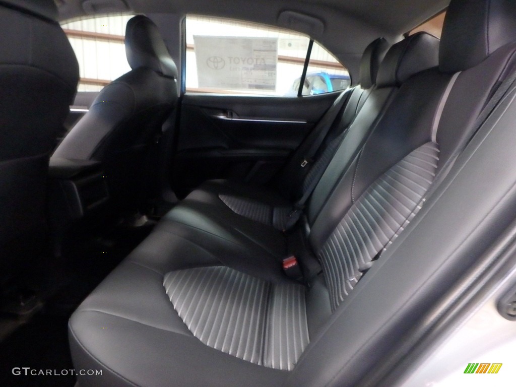 2018 Camry SE - Celestial Silver Metallic / Black photo #7