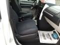 Stone White - Grand Caravan SE Photo No. 15