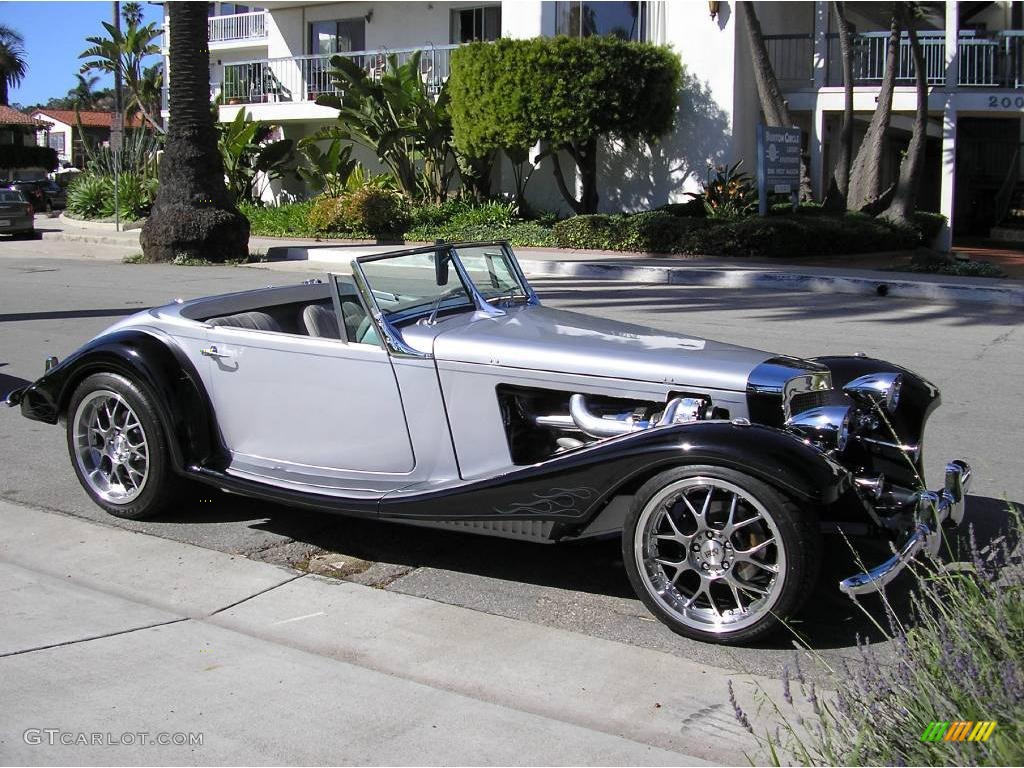 1936 500K Special Roadster Marlene Reproduction - Black/Silver / Grey photo #7
