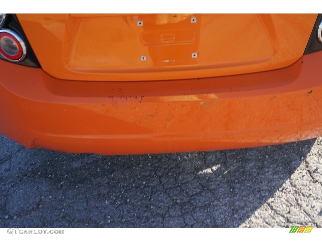 2012 Sonic LS Hatch - Inferno Orange Metallic / Jet Black/Dark Titanium photo #17