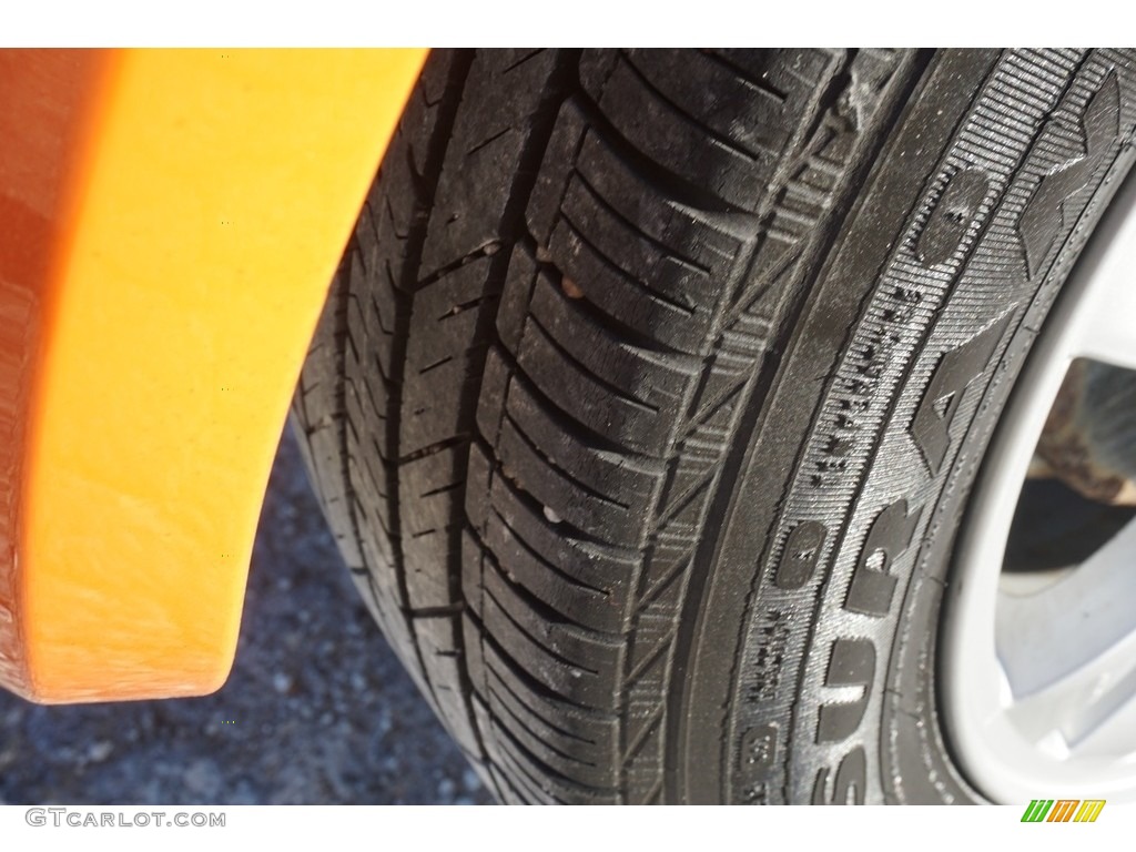 2012 Sonic LS Hatch - Inferno Orange Metallic / Jet Black/Dark Titanium photo #22