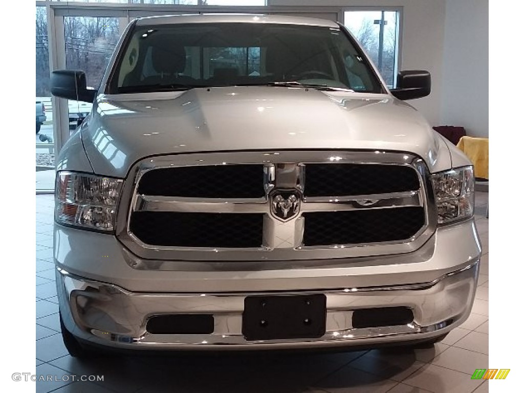 2017 1500 Big Horn Quad Cab 4x4 - Bright Silver Metallic / Black/Diesel Gray photo #2