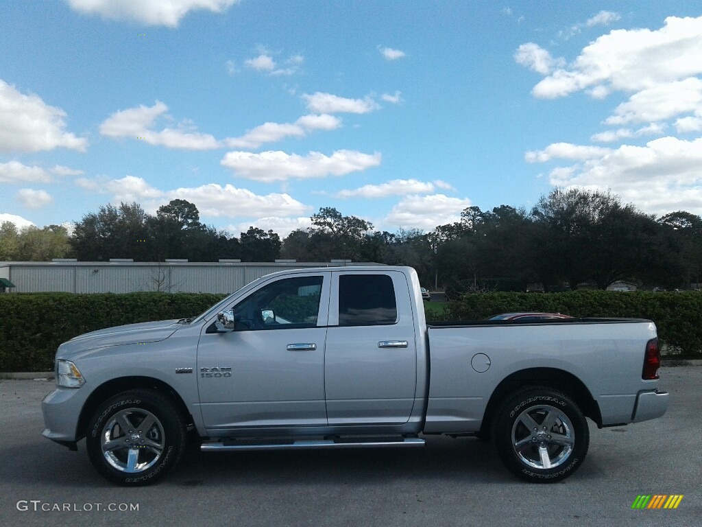 2018 1500 Express Quad Cab - Bright Silver Metallic / Black/Diesel Gray photo #3