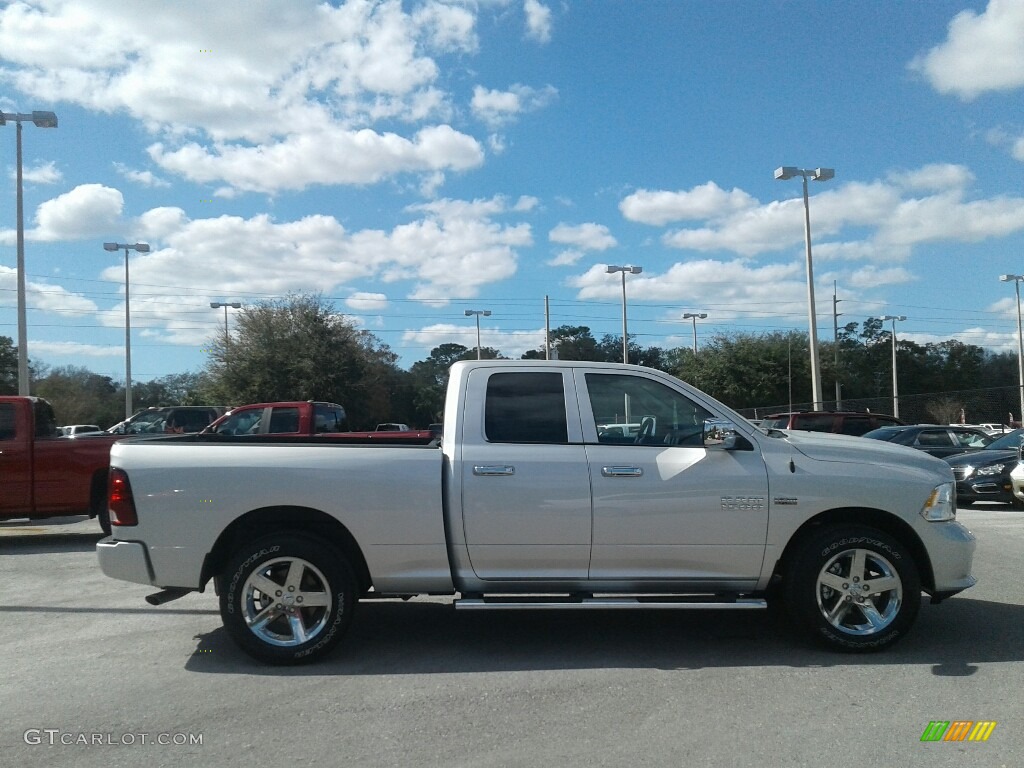 2018 1500 Express Quad Cab - Bright Silver Metallic / Black/Diesel Gray photo #7