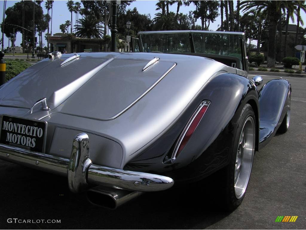 1936 500K Special Roadster Marlene Reproduction - Black/Silver / Grey photo #55