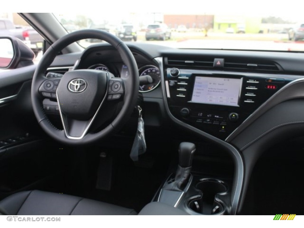 2018 Camry SE - Ruby Flare Pearl / Black photo #23