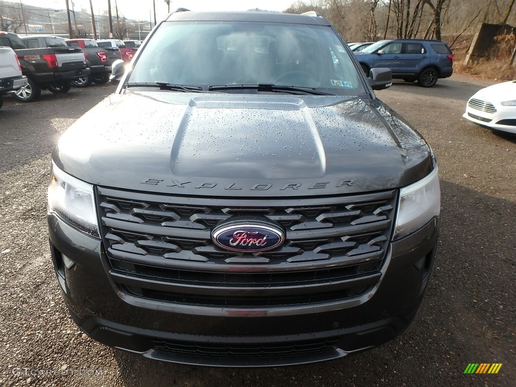 2018 Explorer XLT 4WD - Magnetic Metallic / Ebony Black photo #8