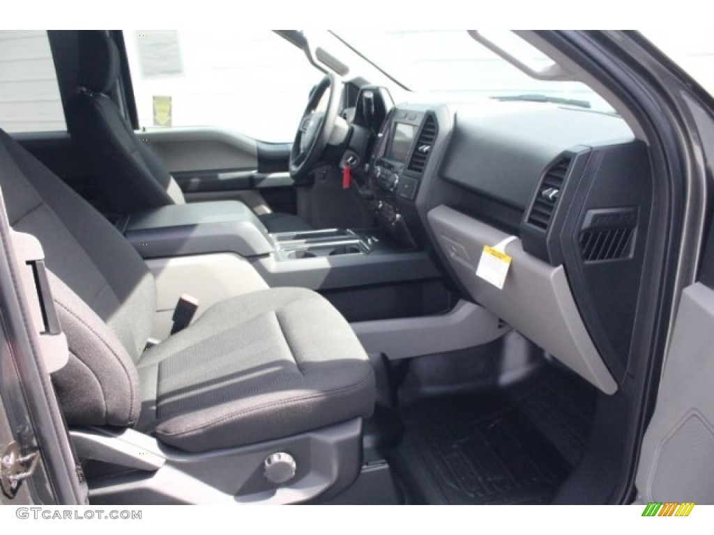 2018 F150 XL SuperCab - Magnetic / Earth Gray photo #32
