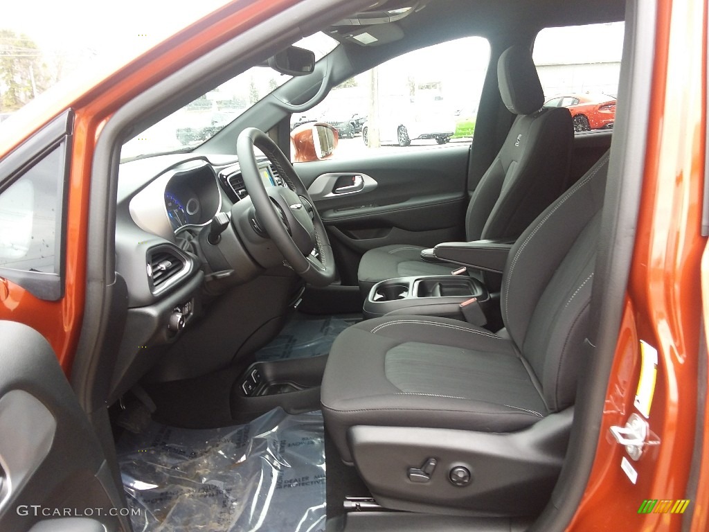2018 Pacifica Touring Plus - Copper Pearl / Black/Alloy photo #4