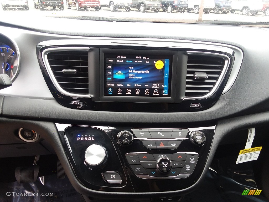 2018 Pacifica Touring Plus - Copper Pearl / Black/Alloy photo #9