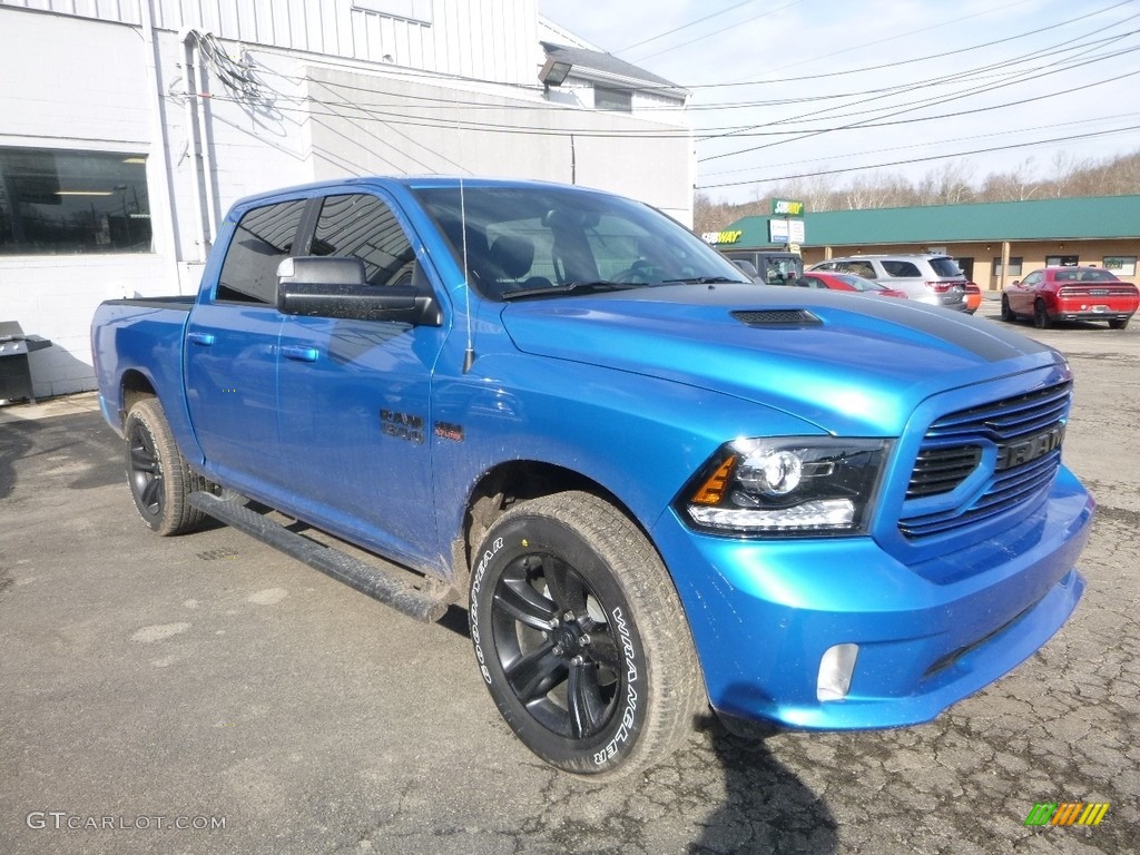 2018 1500 Sport Crew Cab 4x4 - Hydro Blue Pearl / Black photo #7