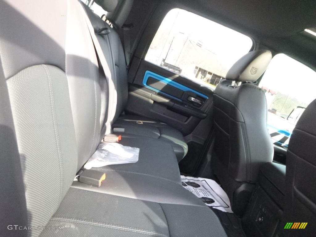 2018 1500 Sport Crew Cab 4x4 - Hydro Blue Pearl / Black photo #13