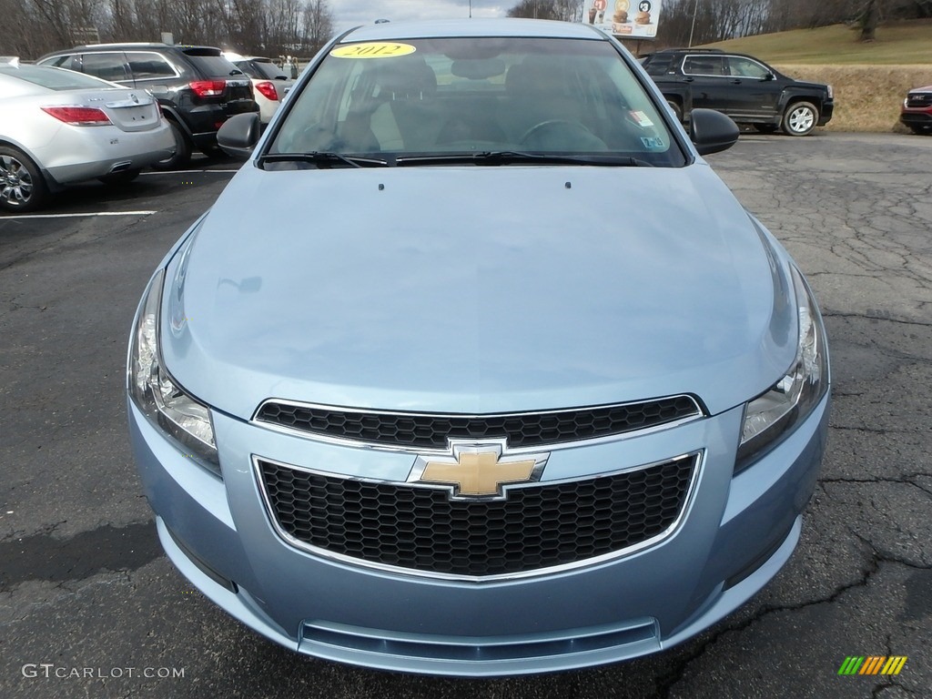 2012 Cruze LS - Ice Blue Metallic / Jet Black/Medium Titanium photo #2