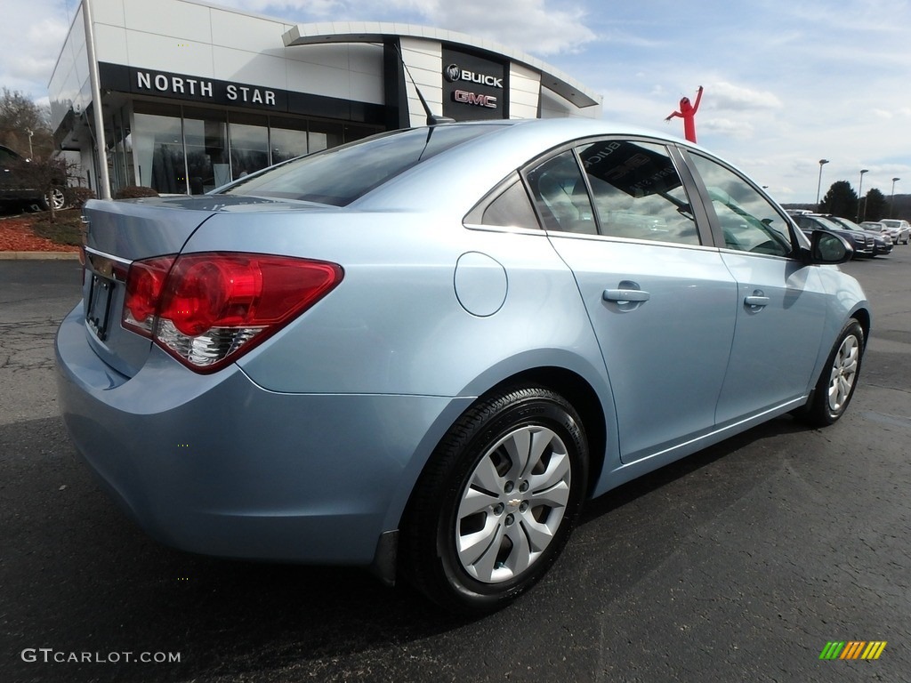 2012 Cruze LS - Ice Blue Metallic / Jet Black/Medium Titanium photo #9