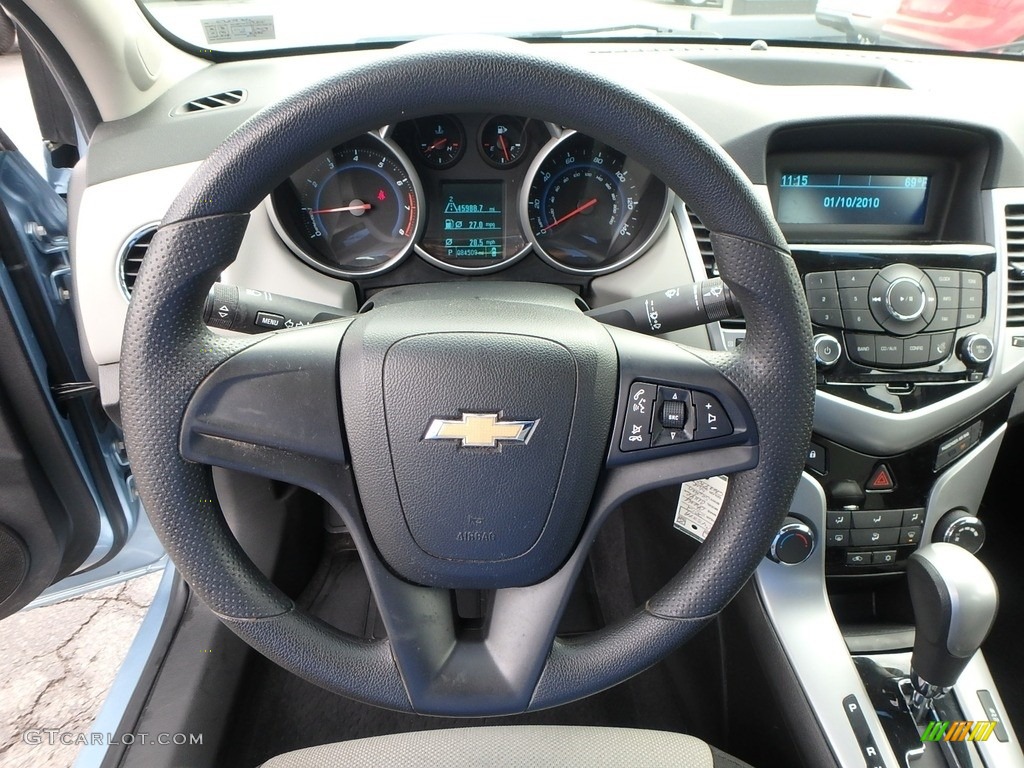 2012 Cruze LS - Ice Blue Metallic / Jet Black/Medium Titanium photo #22