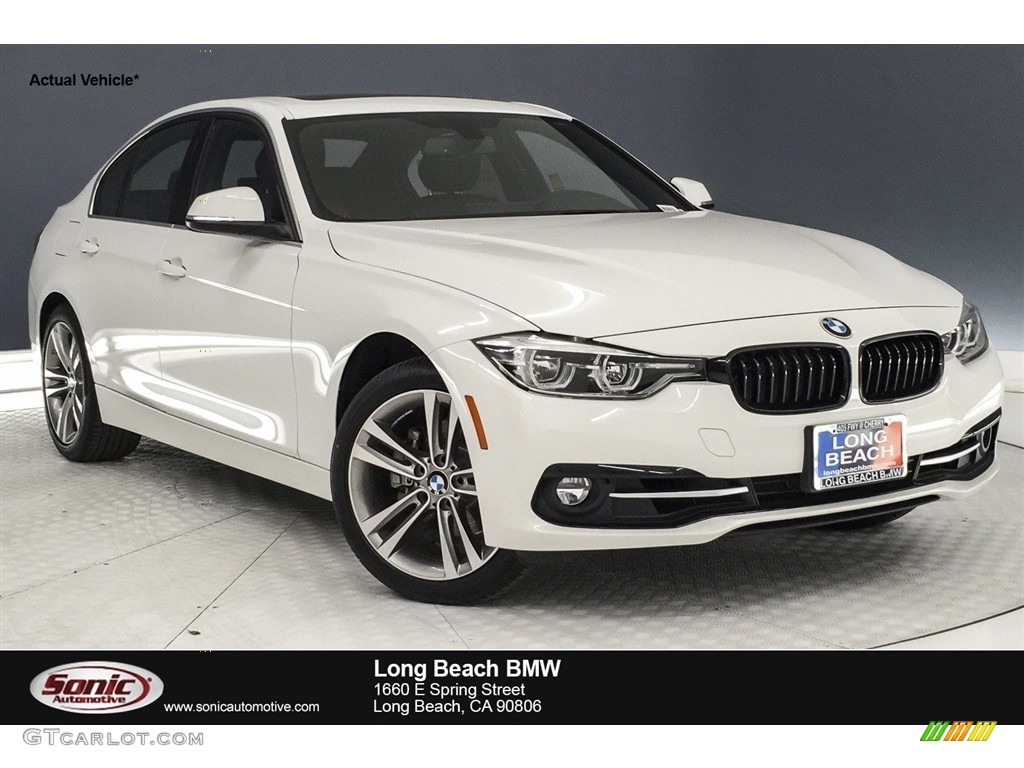 2018 3 Series 330i Sedan - Alpine White / Black photo #1