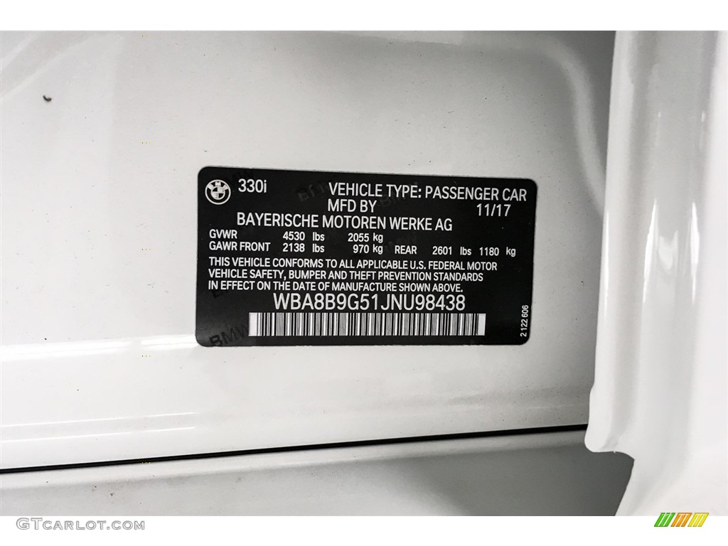 2018 3 Series 330i Sedan - Alpine White / Black photo #10