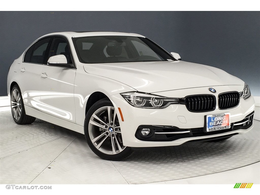 2018 3 Series 330i Sedan - Alpine White / Black photo #12