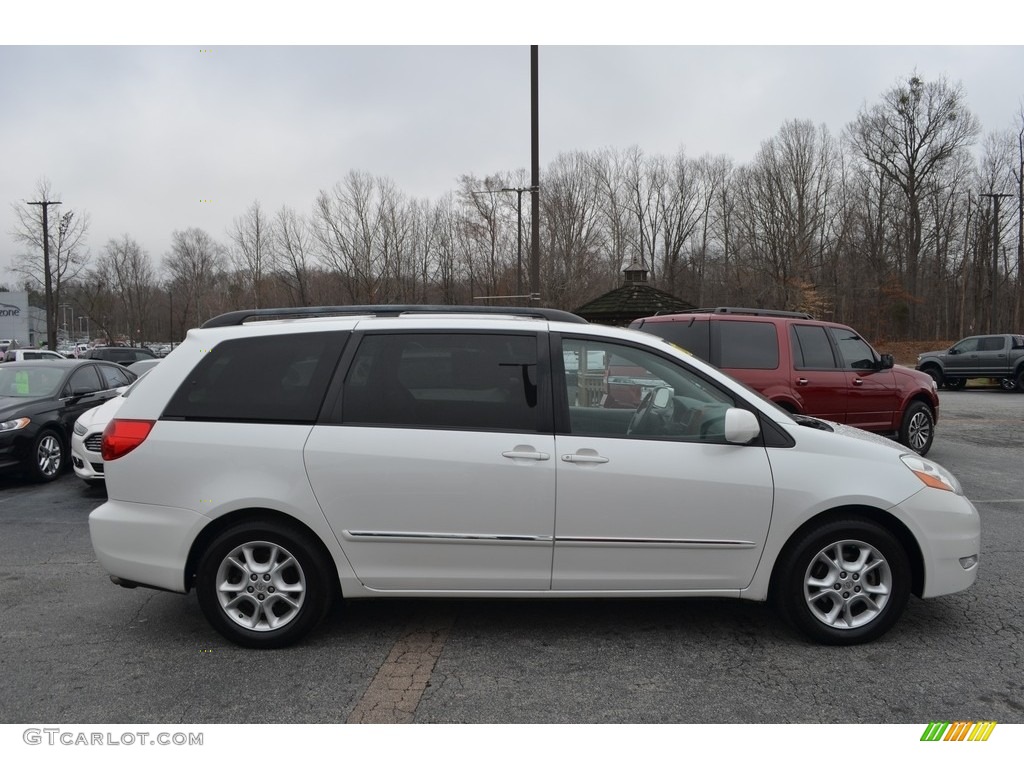 2006 Sienna XLE - Natural White / Stone Gray photo #2